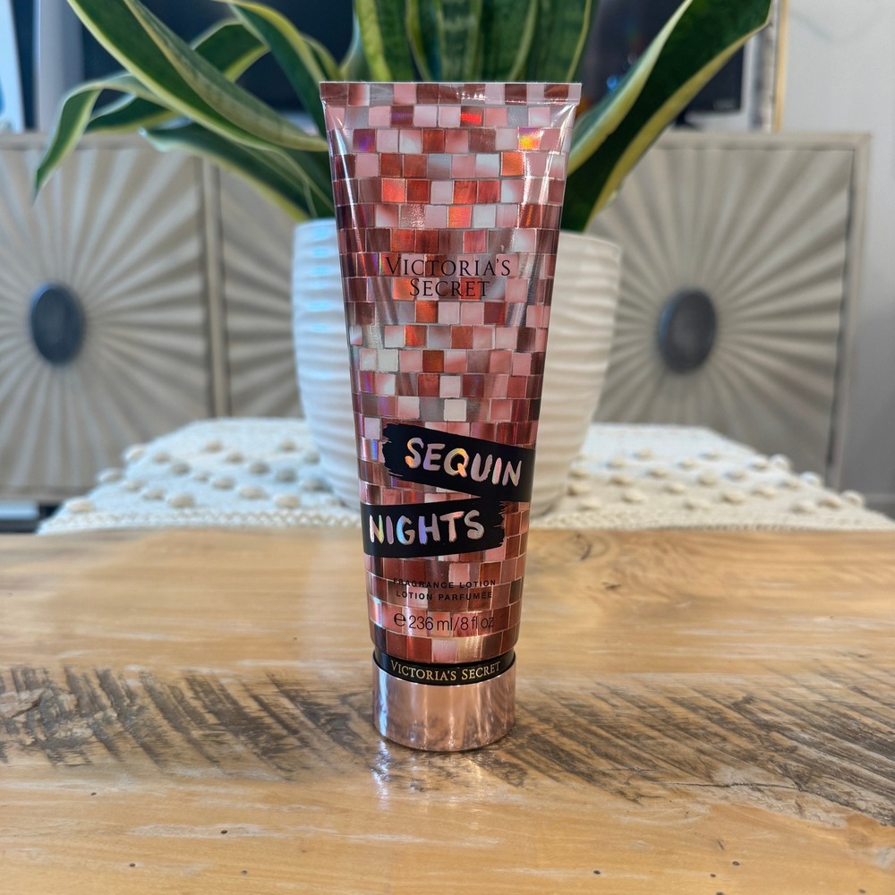 Victoria's Secret Sequin Nights Fragrance Lotion 8oz Sparkling Pomegranate NEW - Picture 1 of 3